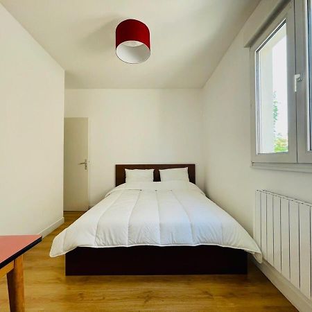 Appart'Hotel L'Express - 25Min De Paris Романвил Екстериор снимка